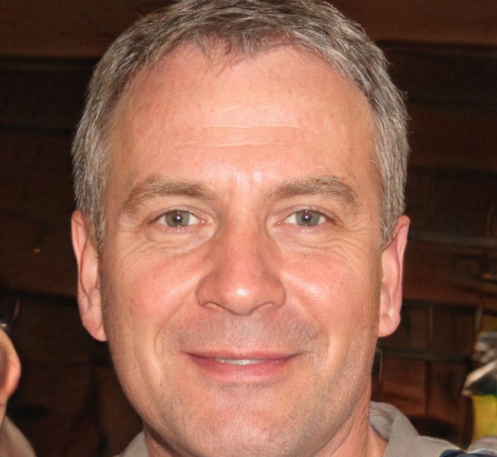 Portrait professionnel de Étienne Belcourt