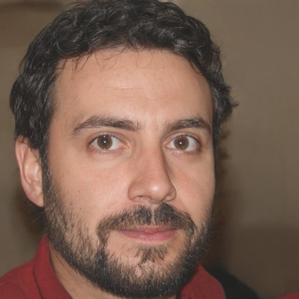 Portrait de Théo Vanderbeke, formateur en analyse financière